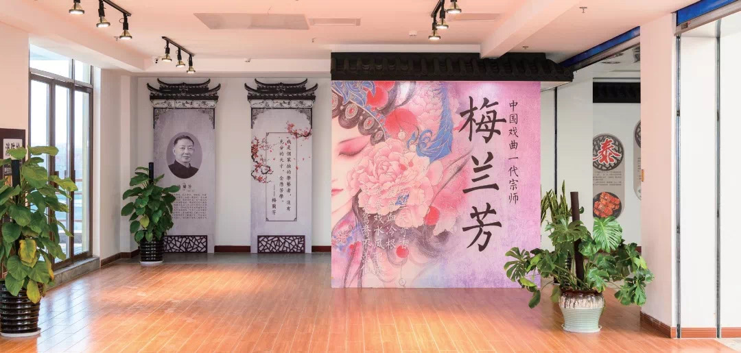 服务区+旅游2.JPG