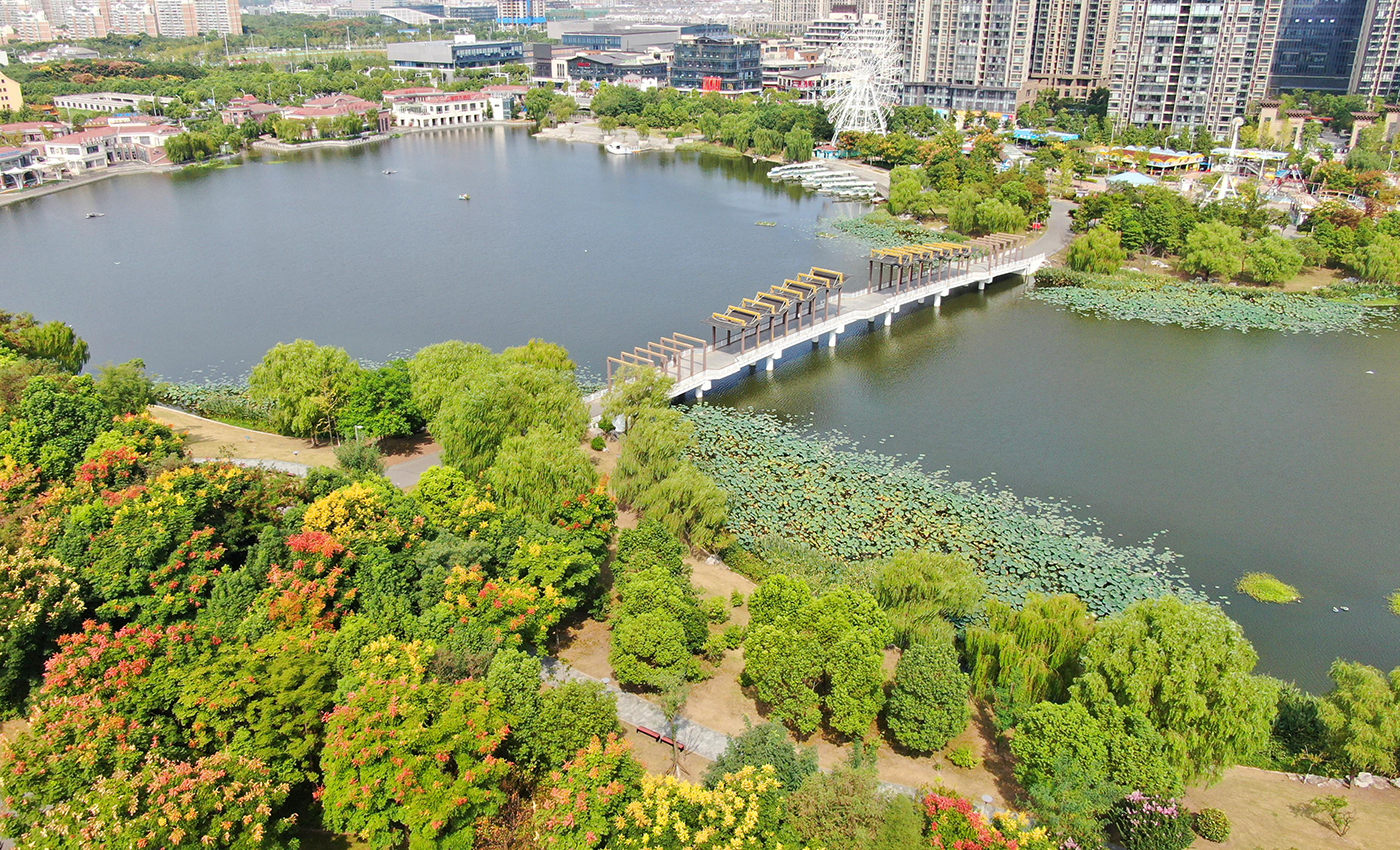 南通南山湖秋色宜人